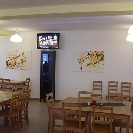 Hotel Astra Μπρασόβ Εξωτερικό φωτογραφία