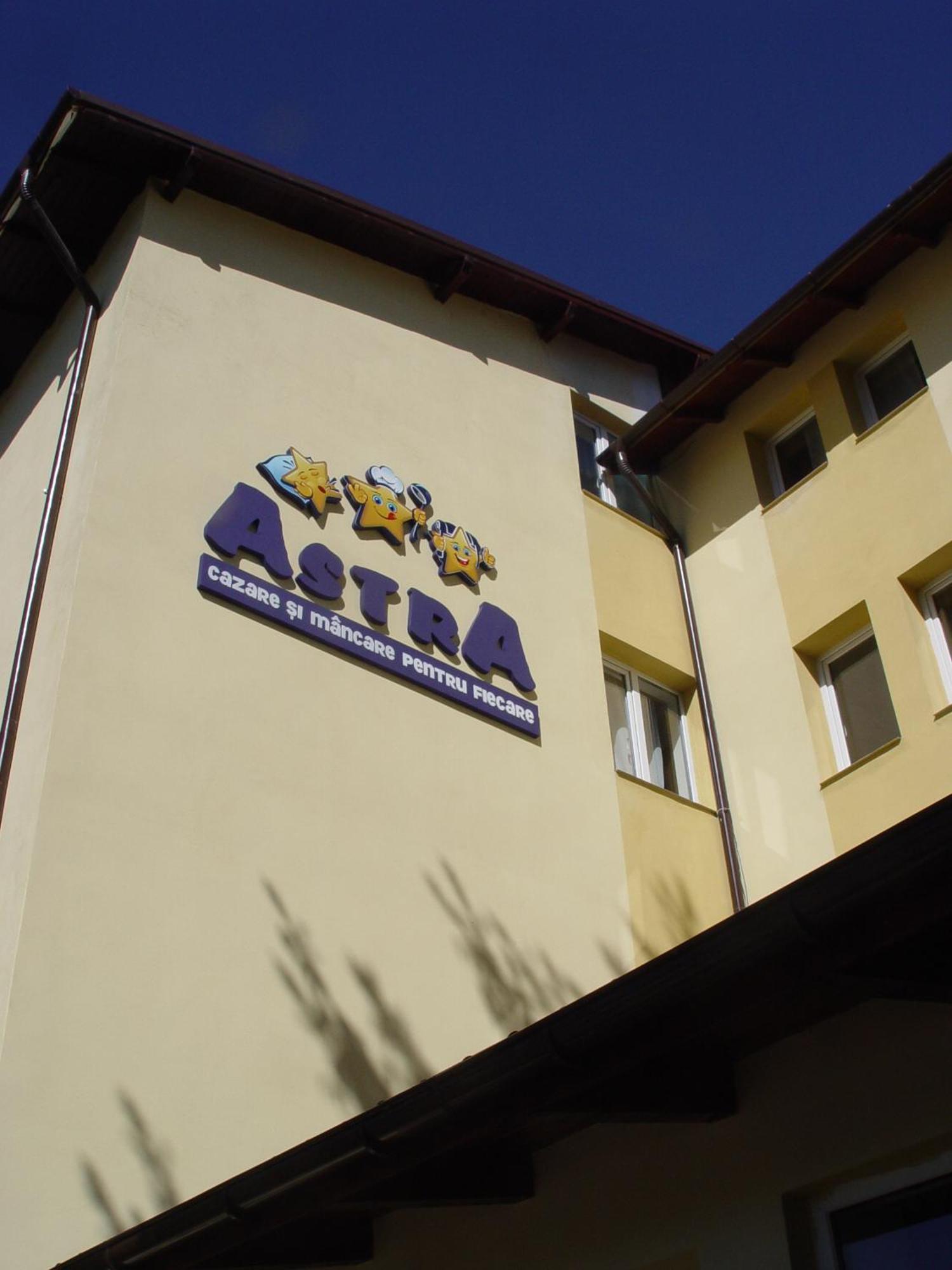 Hotel Astra Μπρασόβ Εξωτερικό φωτογραφία